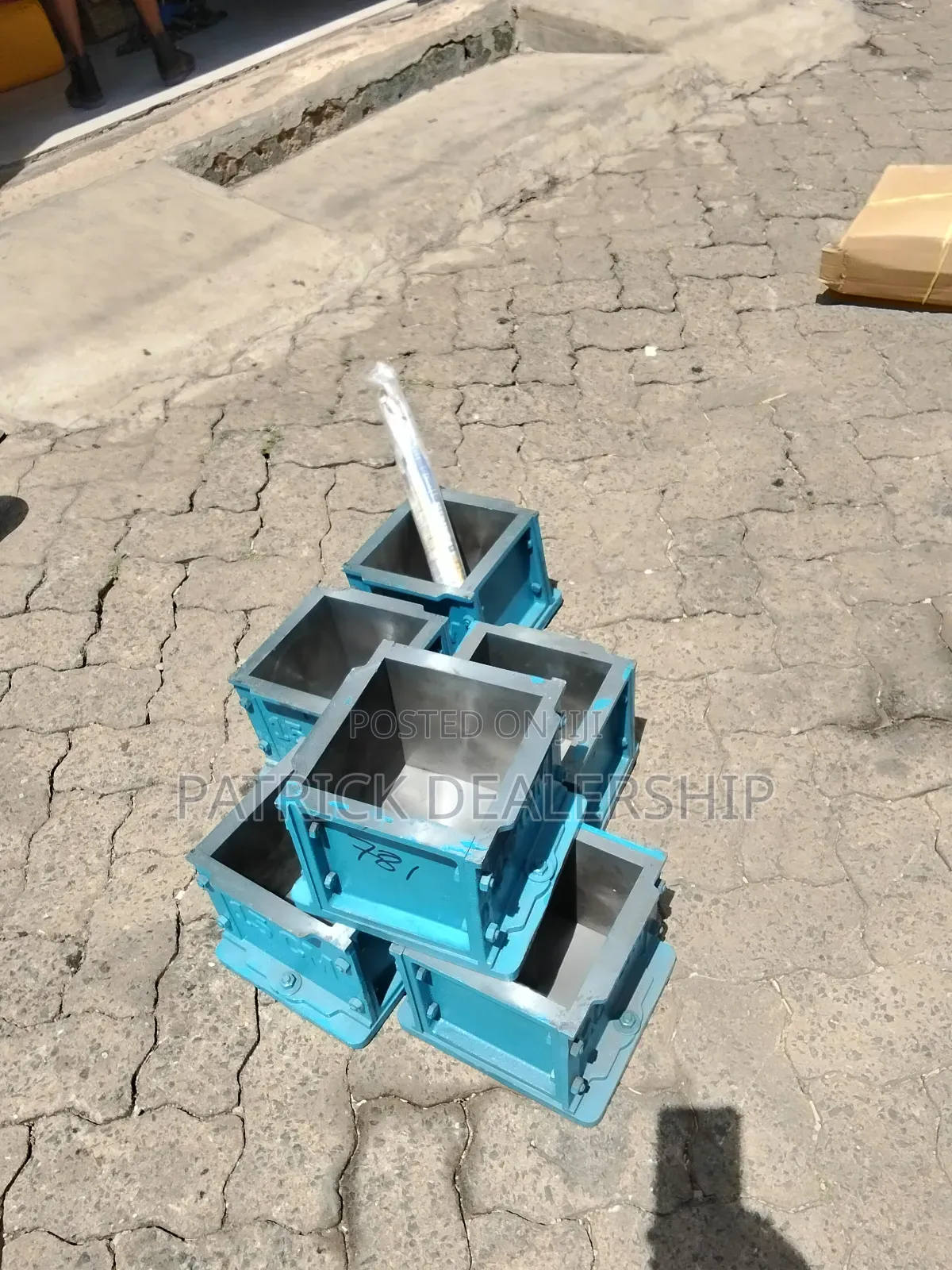 Cube Matic/Cube Moulds