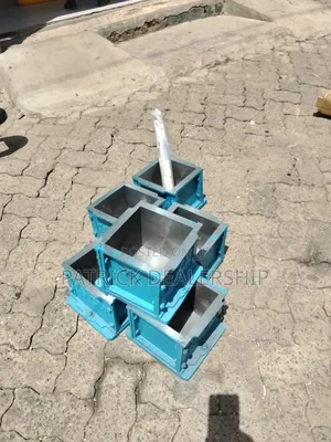 Cube Matic/Cube Moulds