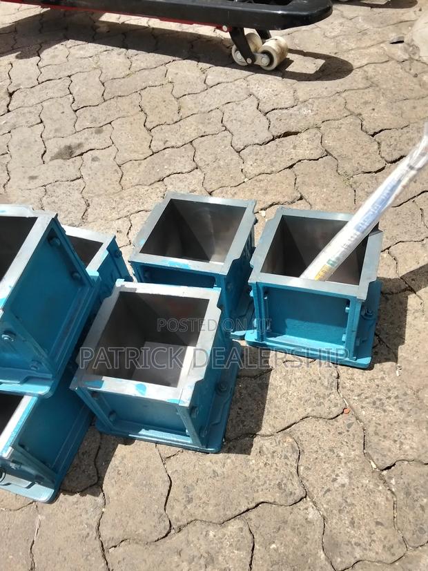 Concrete 150mm Cube Moulds - thumbnail 2