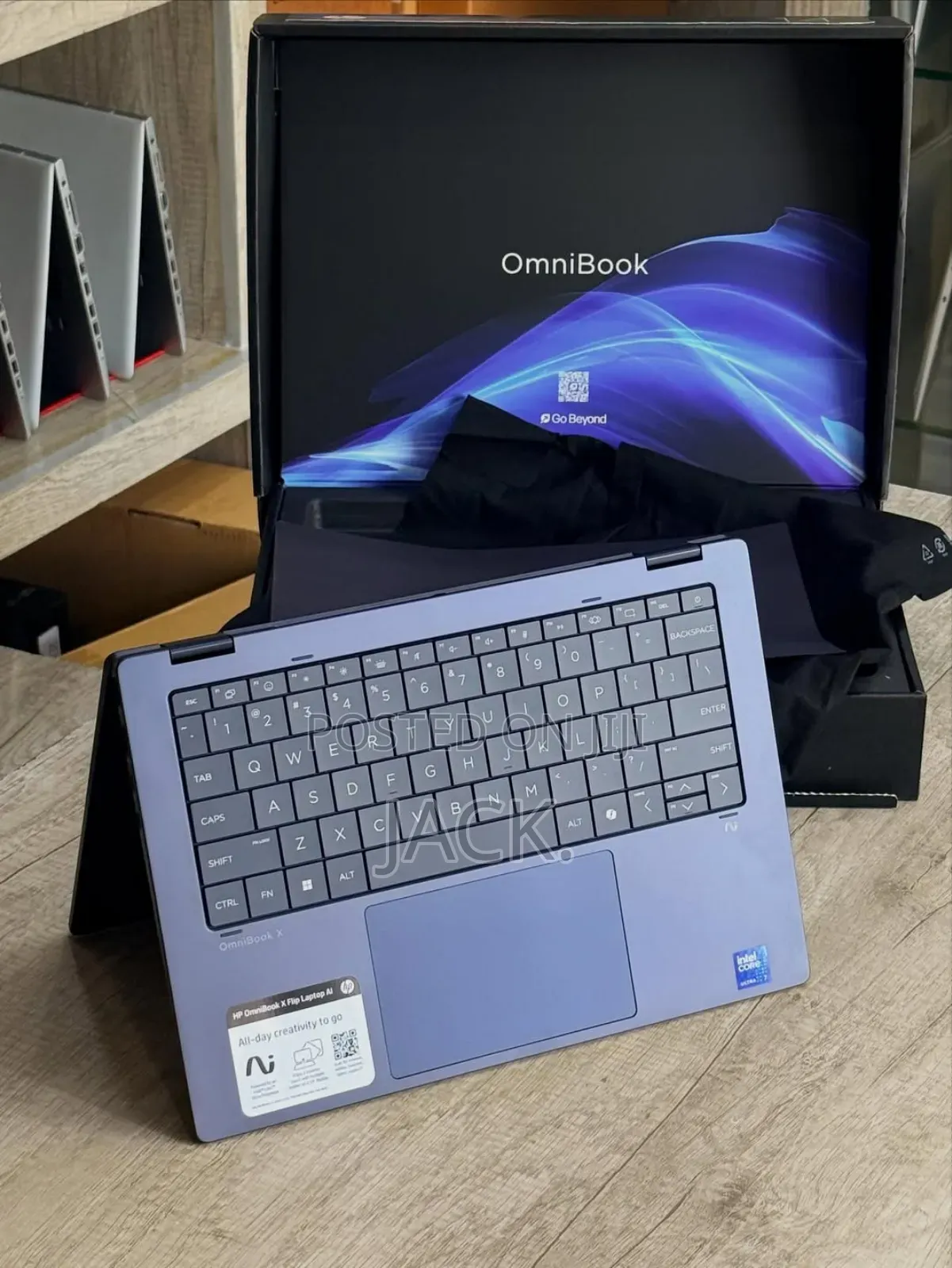 New Laptop HP OmniBook X Flip 14" 16GB Intel Core Ultra 7 SSD 1T