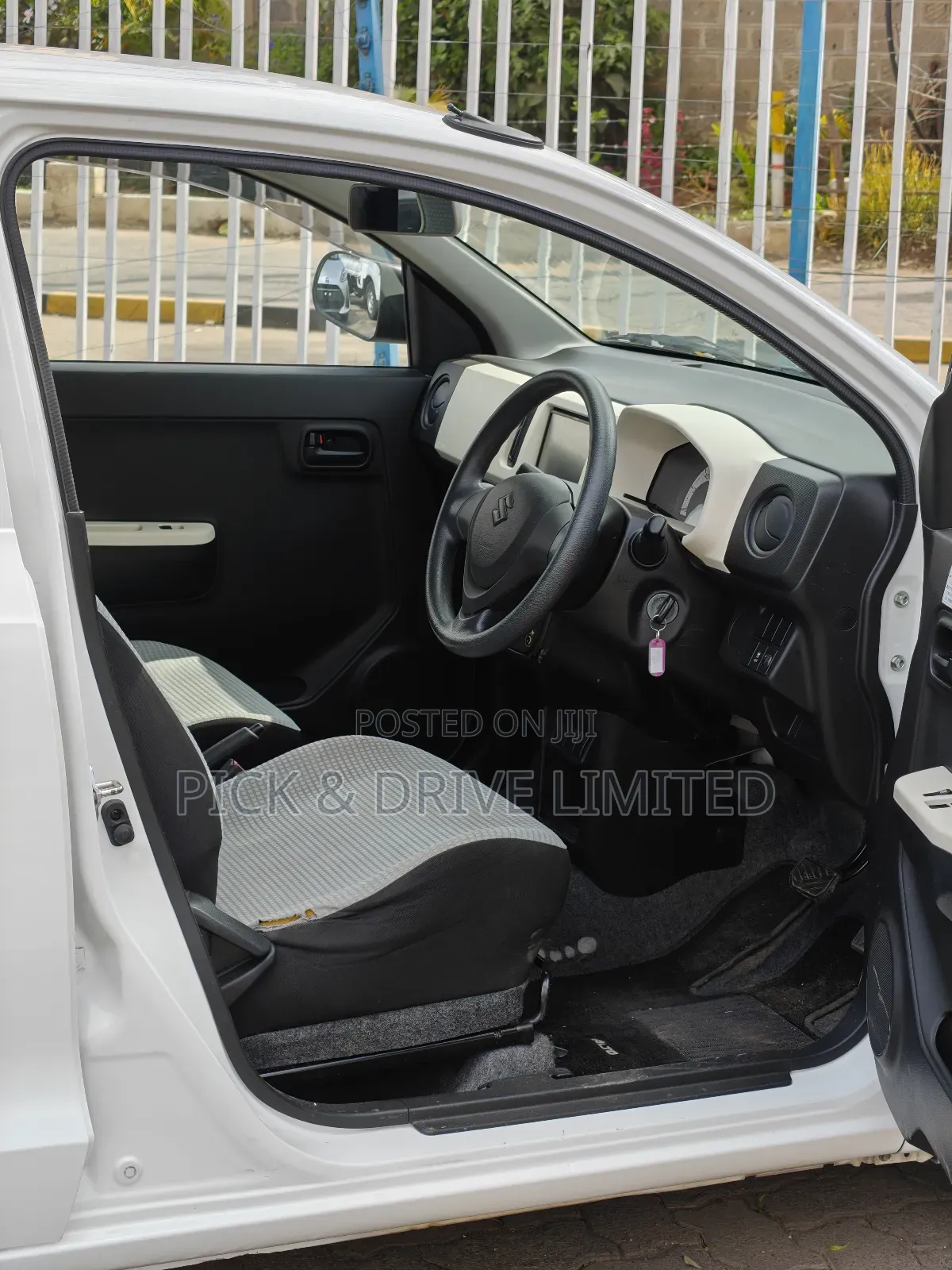 Suzuki Alto 660cc FWD 2018 White