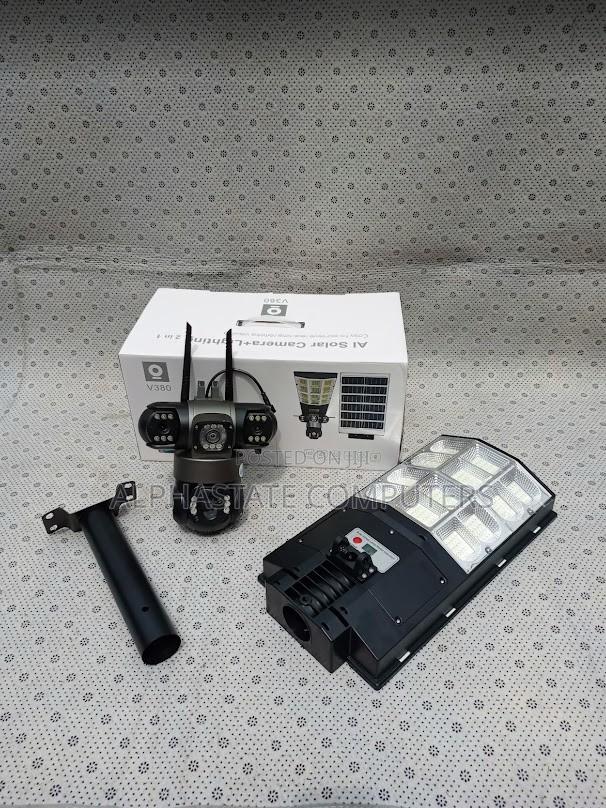Solar Powered 4g Led Flood Light Camera Outdoor Wireless CCTV System - main view