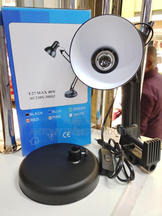 Classic Desk Lamp With Clamp Mount And Adjustable Arm