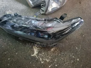 Toyota Corolla Fielder/Axio 165 Xenon Headlight