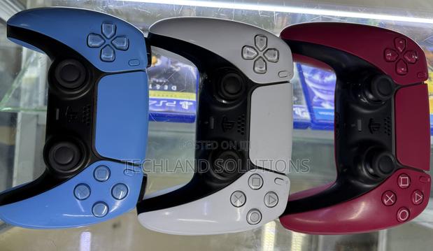 Best Condition Ex Uk Sony Playstation5 Controllers - thumbnail 4