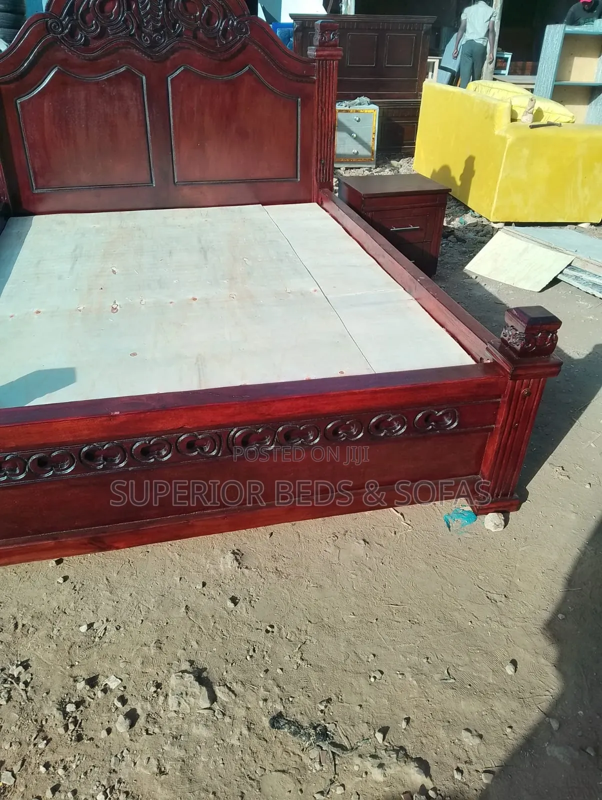5x6 New Hardwood Bed Excellent Finish