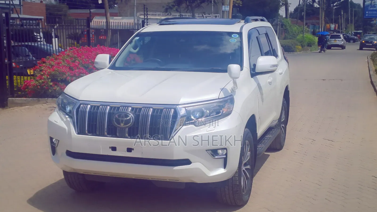 Toyota Land Cruiser Prado 2019 White
