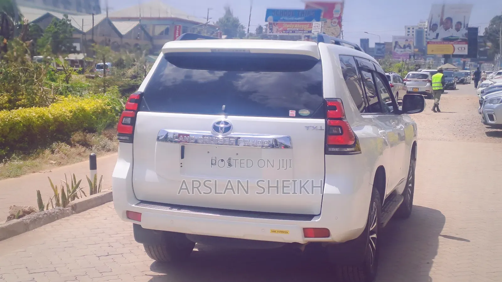 Toyota Land Cruiser Prado 2019 White