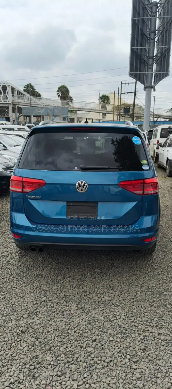 Volkswagen Touran 2018 Blue
