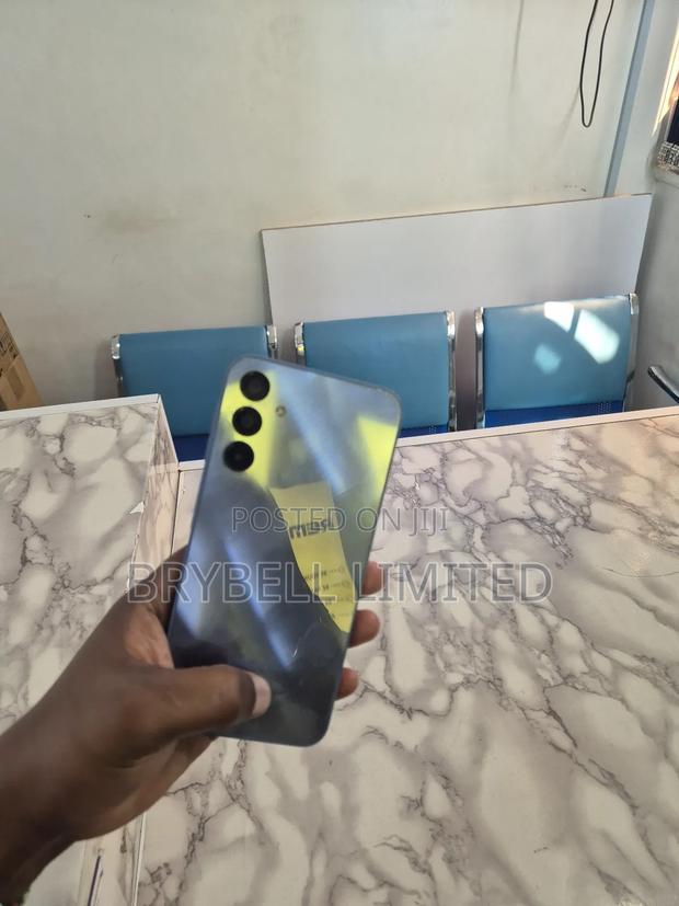 Samsung Galaxy A15 128 GB Blue - thumbnail 8