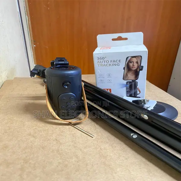 Auto Face Tracking Phone Holder for Live Streaming