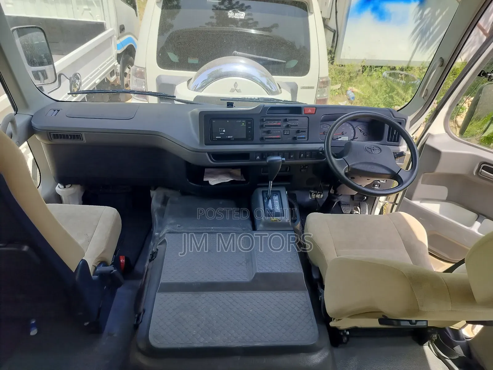 Toyota Coaster 2019 White