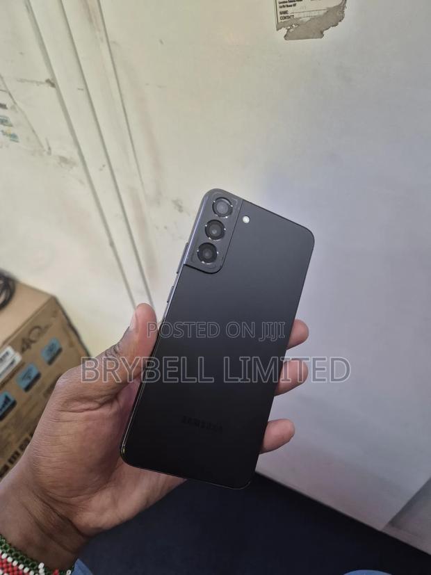 Samsung Galaxy S22+ 5G 256 GB Black - thumbnail 3