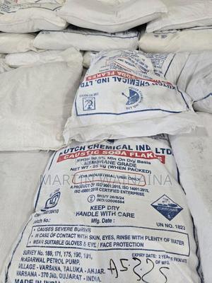 Caustic Soda Flakes - main view