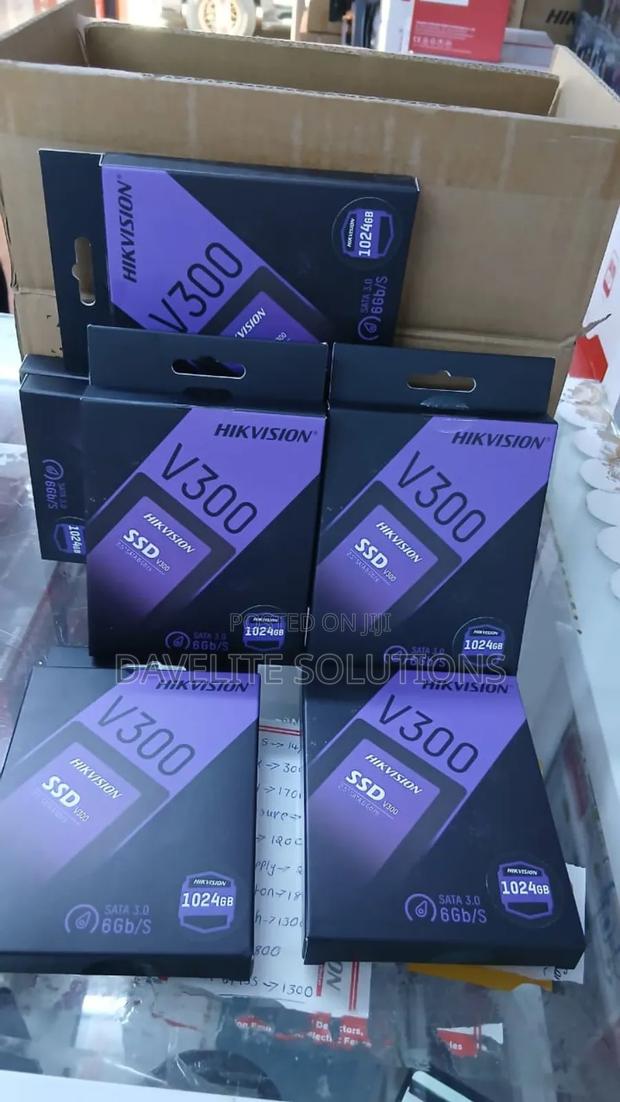 Hikvision V300 Series 1024gb 2.5" Sata SSD