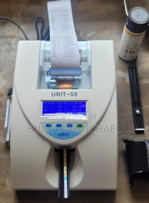 Urine Analyzer (Urit -50)