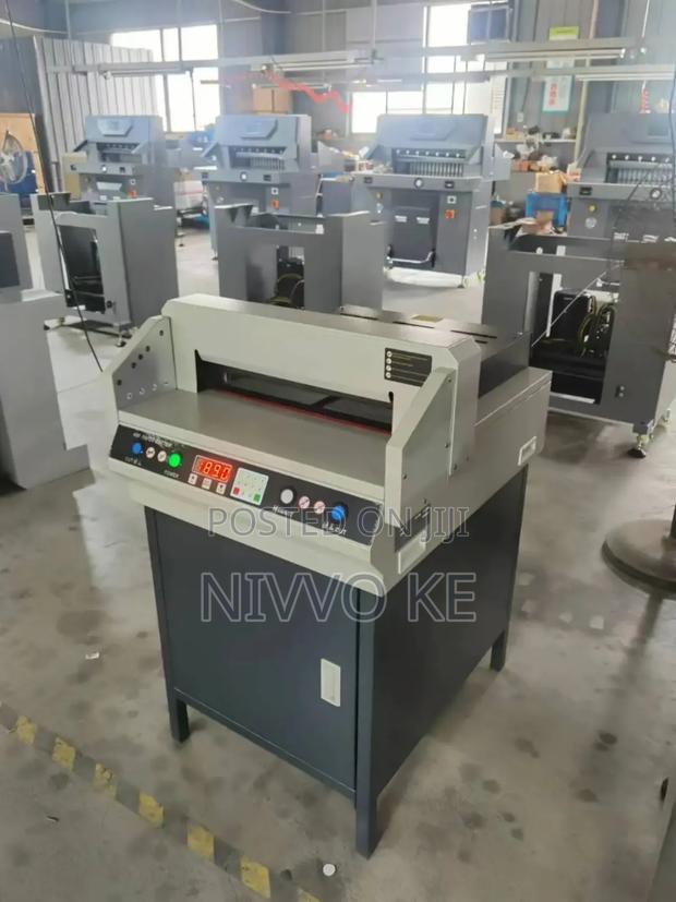 45cm Electric Paper Cutter for Precise and Efficient Cutting - main view