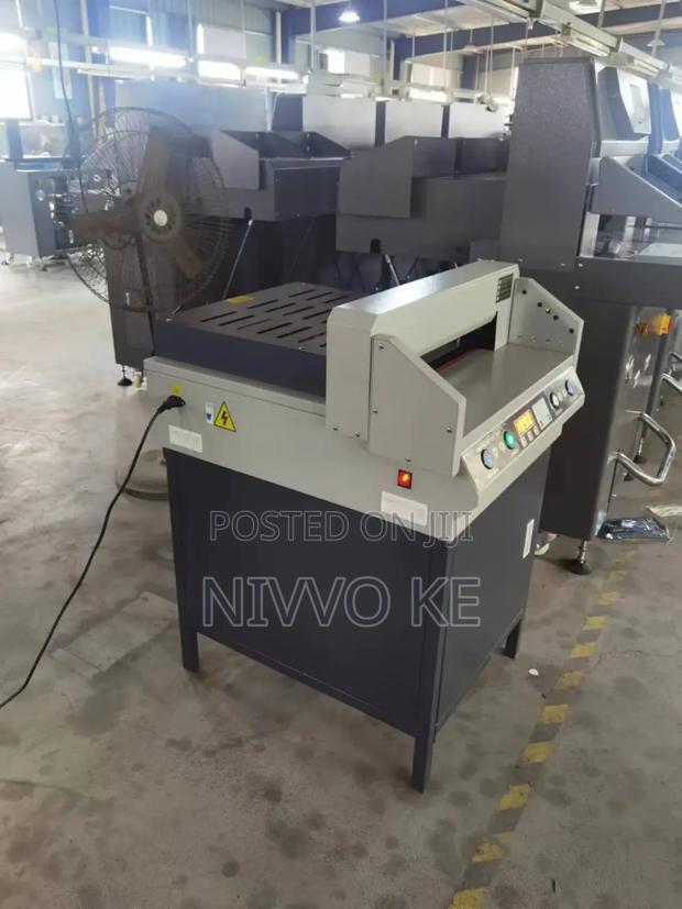 45cm Electric Paper Cutter for Precise and Efficient Cutting - thumbnail 2