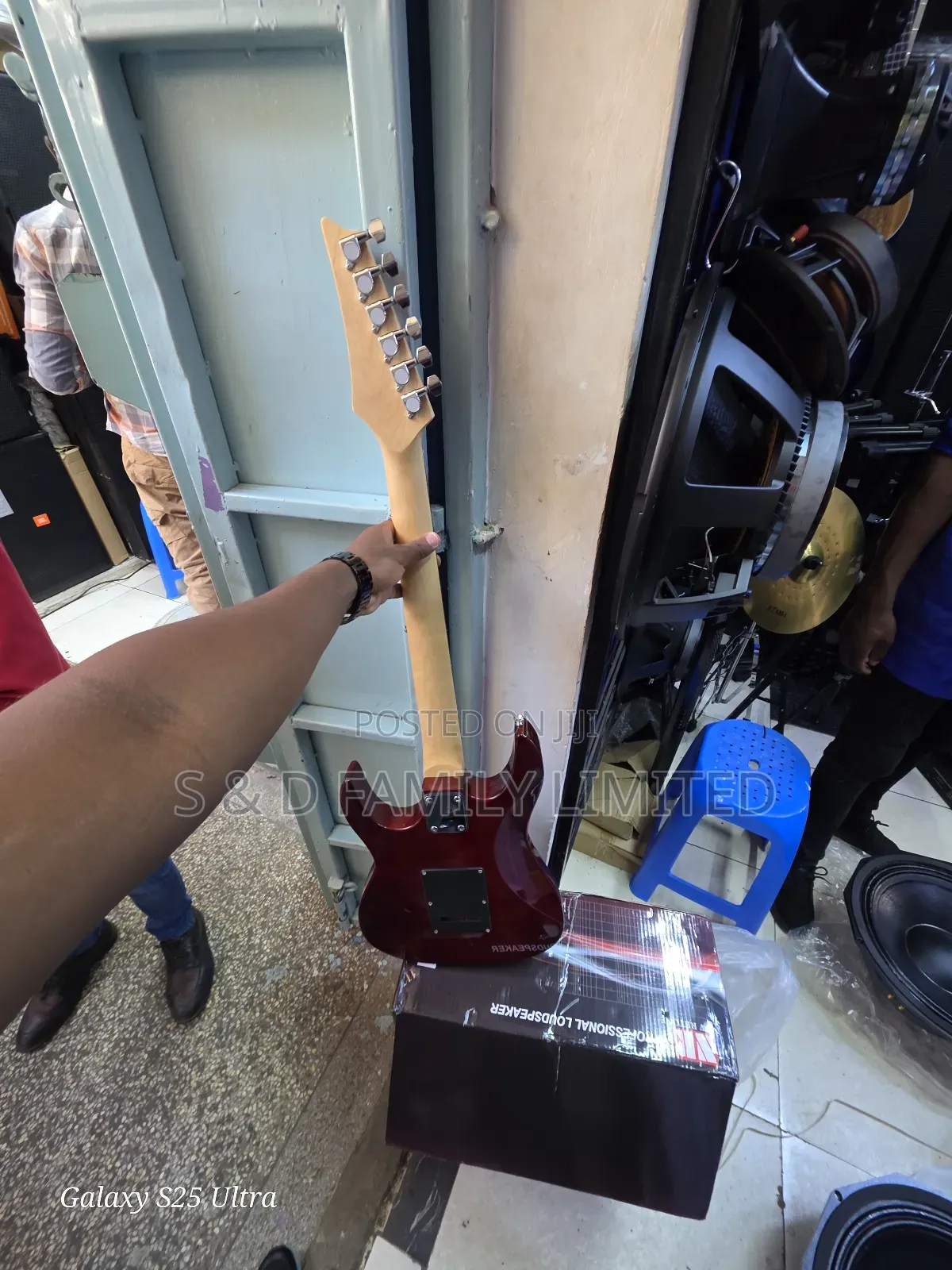 Ibanez GRG 150 Solo Guitar