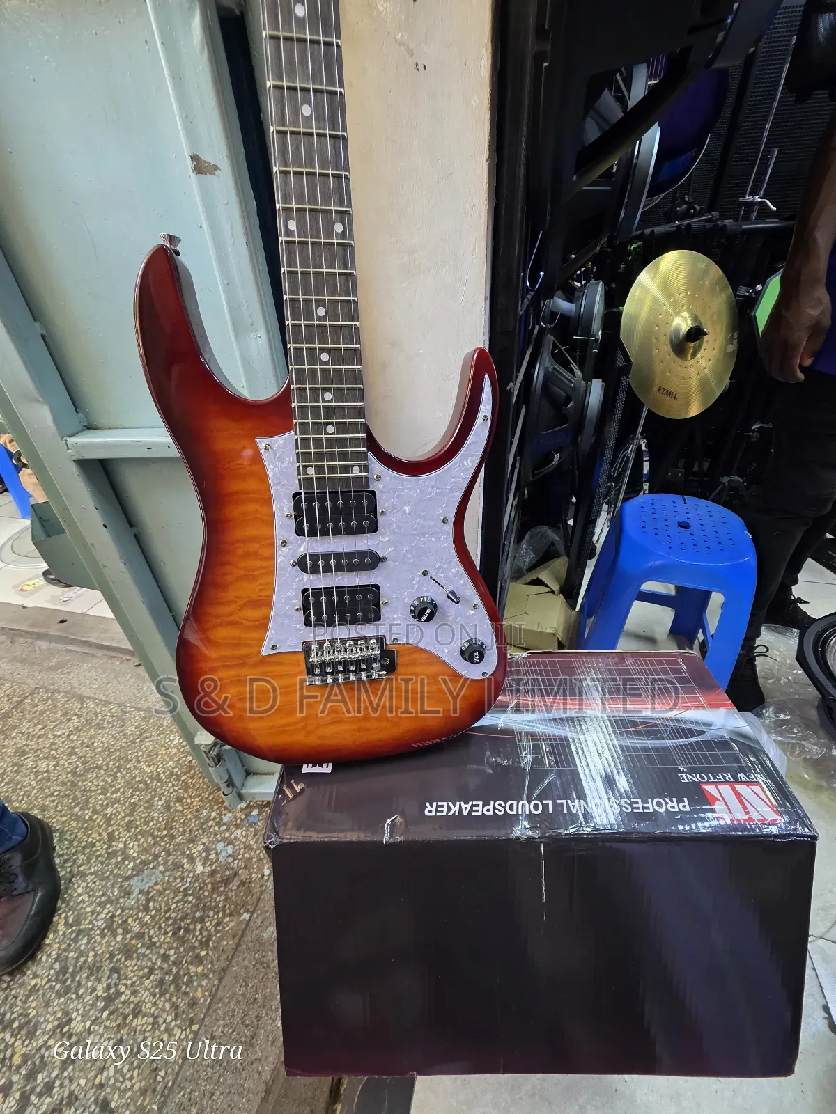 Ibanez GRG 150 Solo Guitar