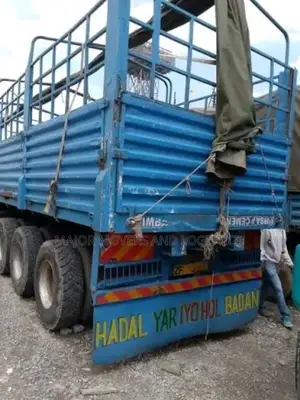 Highsided /Boxbody Trailers for Jobs and Logistics Are Available