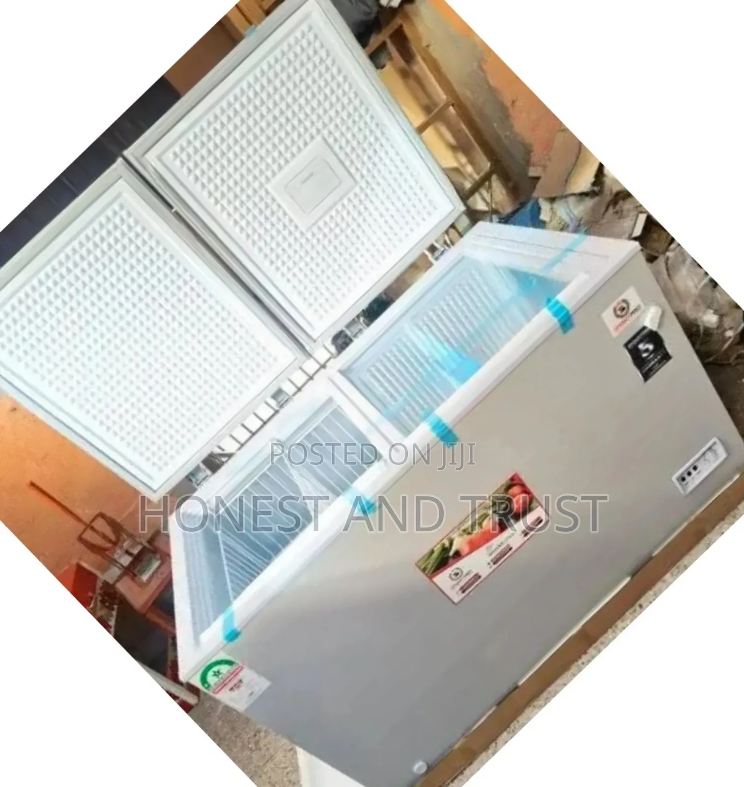 Strong Grey 345 Litres Deep Freezer