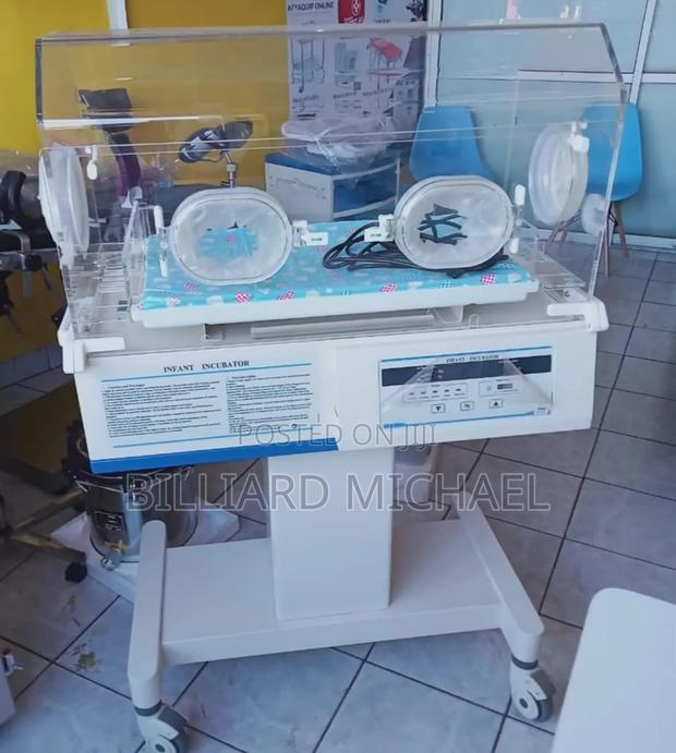 Infant Incubator