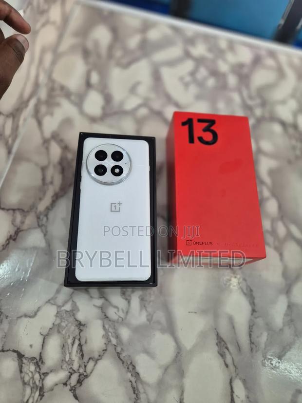 OnePlus 13 512 GB White - main view