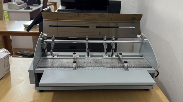 A3/A4 Perforating and Creasing Machine - main view