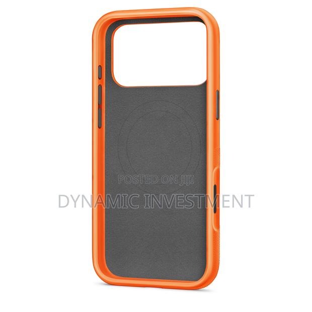 Beats iPhone 17 Pro Max Case/Cover With Magsafe and Camera Control - thumbnail 2