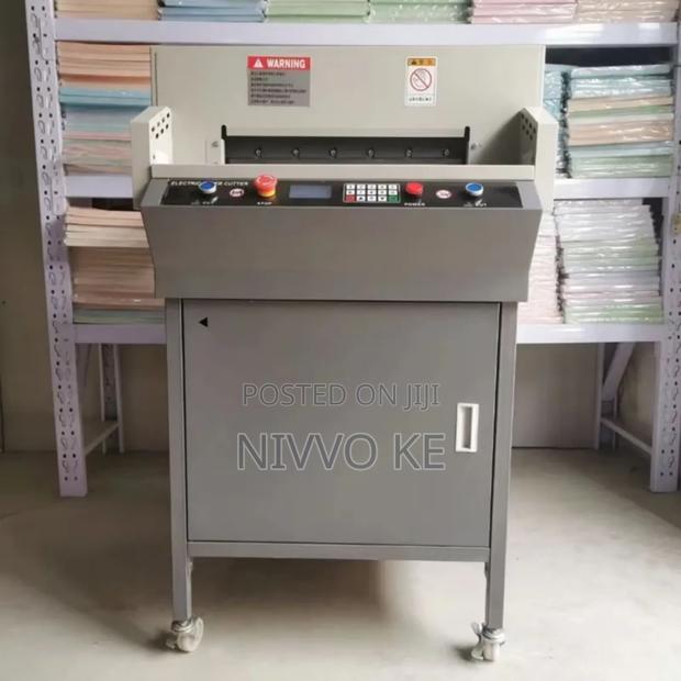 45cm Electric Guillotine Cutter for Accurate Paper Cutting
