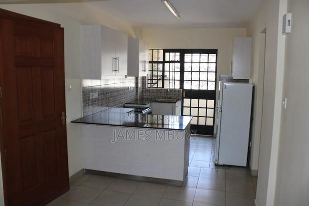 3bdrm Apartment in Race Course for rent - thumbnail 5