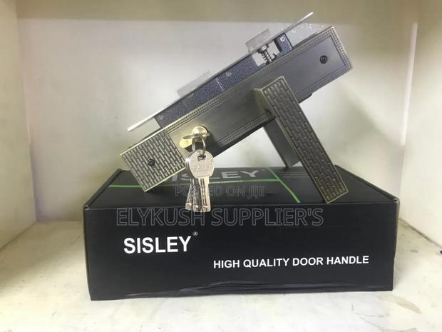 Patterned Sisley Lock - main view