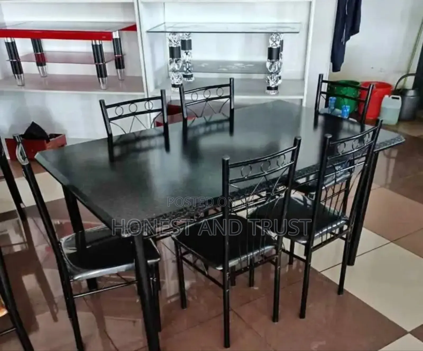 6 Seater Dinning Table