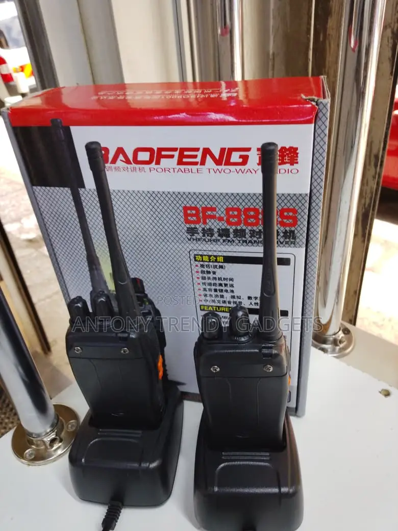 Bf-888s Walkie-Talkie Uhf Radio With Scrambler Battery Saver