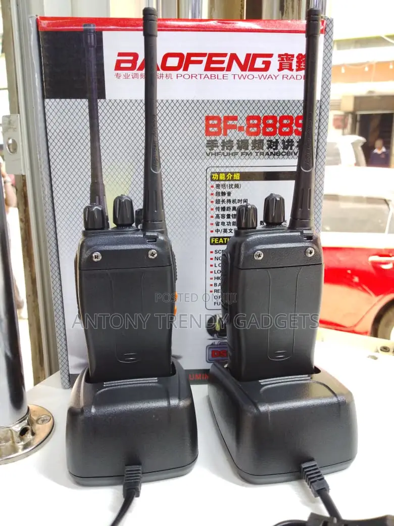 Bf-888s Walkie-Talkie Uhf Radio With Scrambler Battery Saver