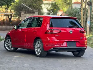 Volkswagen Golf 2018 Red
