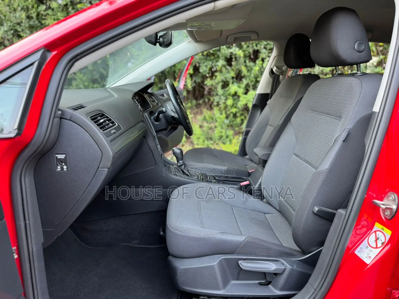 Volkswagen Golf 2018 Red