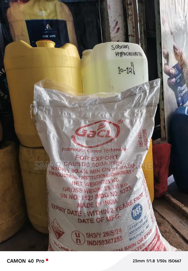 Caustic Soda Prills - main view