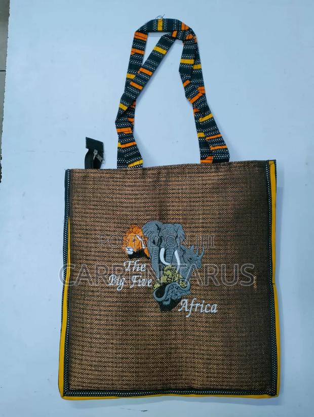 African Handbag Designer - thumbnail 14