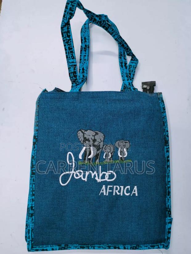 African Handbag Designer - thumbnail 15