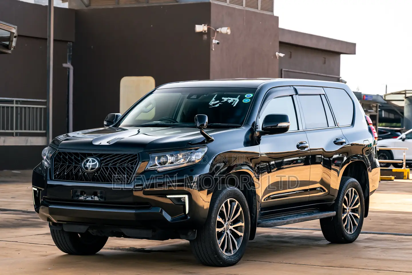 Toyota Land Cruiser Prado 2.8 2019 Black