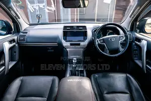 Toyota Land Cruiser Prado 2.8 2019 Black