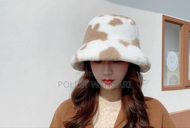 Fur Bucket Hats - thumbnail 5