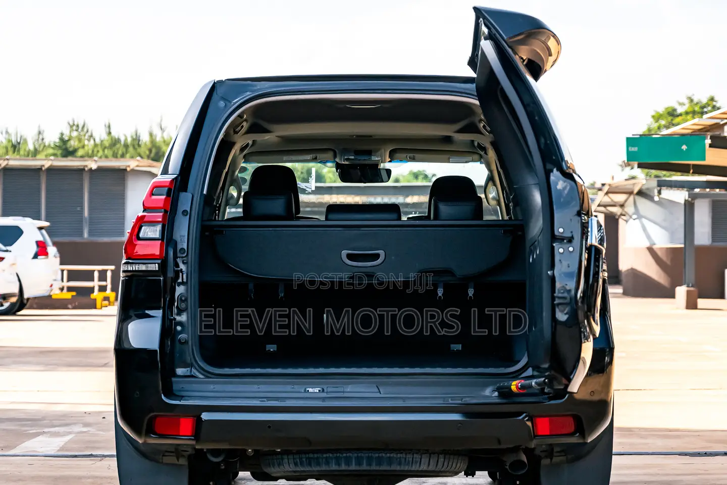 Toyota Land Cruiser Prado 2.8 2019 Black
