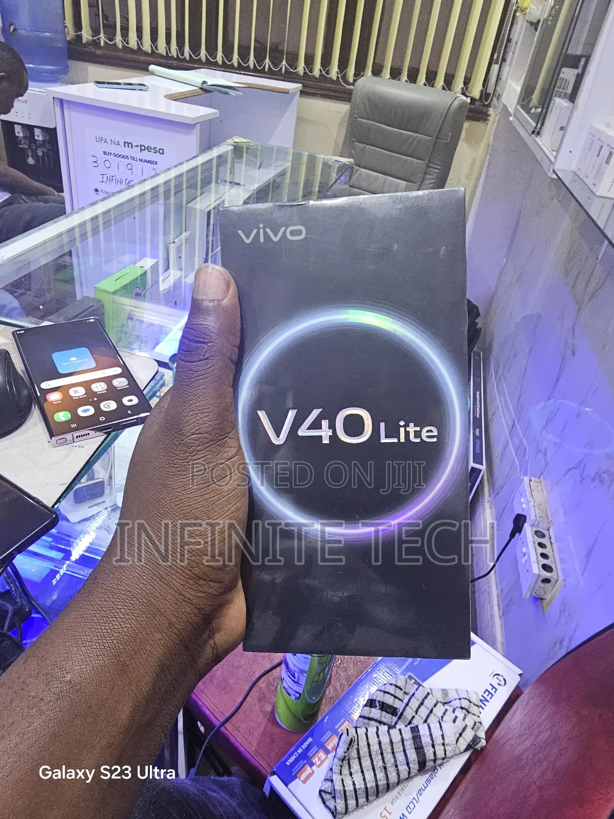 New Vivo V40 Lite 256 GB Black
