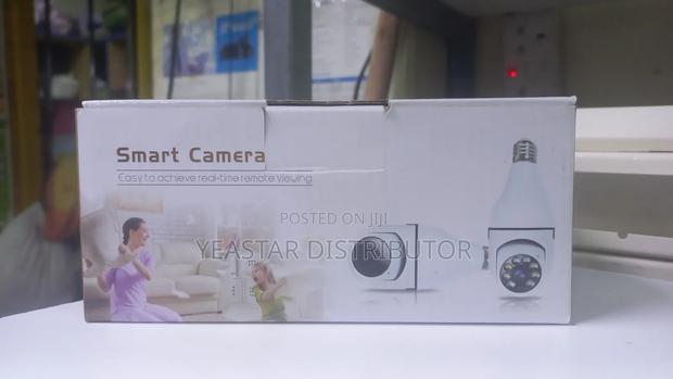 Smart Bulb Camera