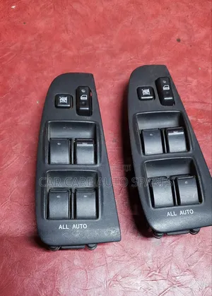 Main Switch Toyota Avensis