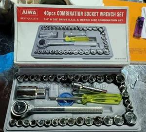 40pc 1/4",3/8 Dr Reversible Ratchet Socket Wrench - thumbnail 2