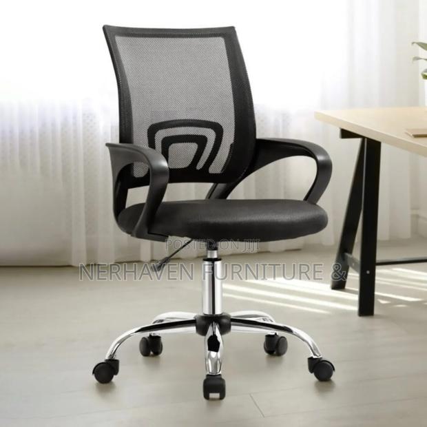 Comfortable Office Study Mesh Chair - main view